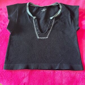 Urban Outfitters Ribbed Crop Top